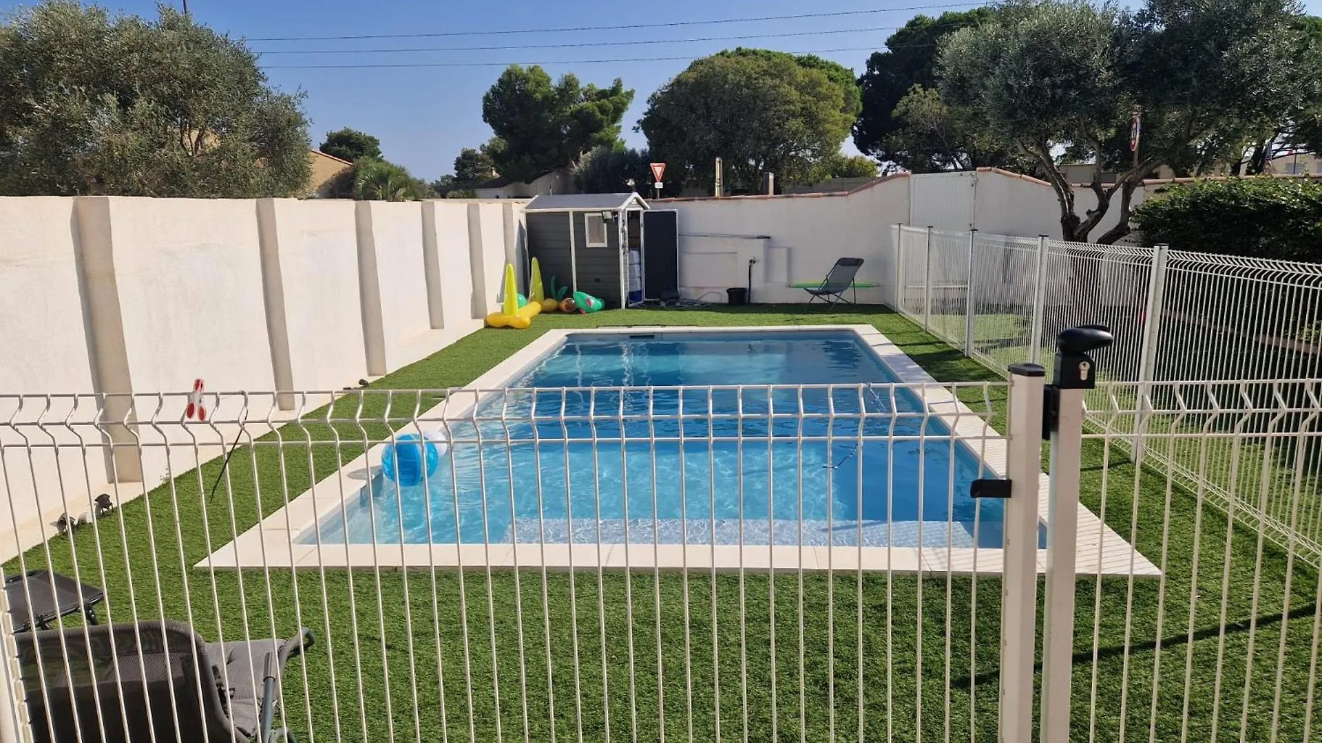 Modern Villa And Pool For 8 People Fos-sur-Mer
