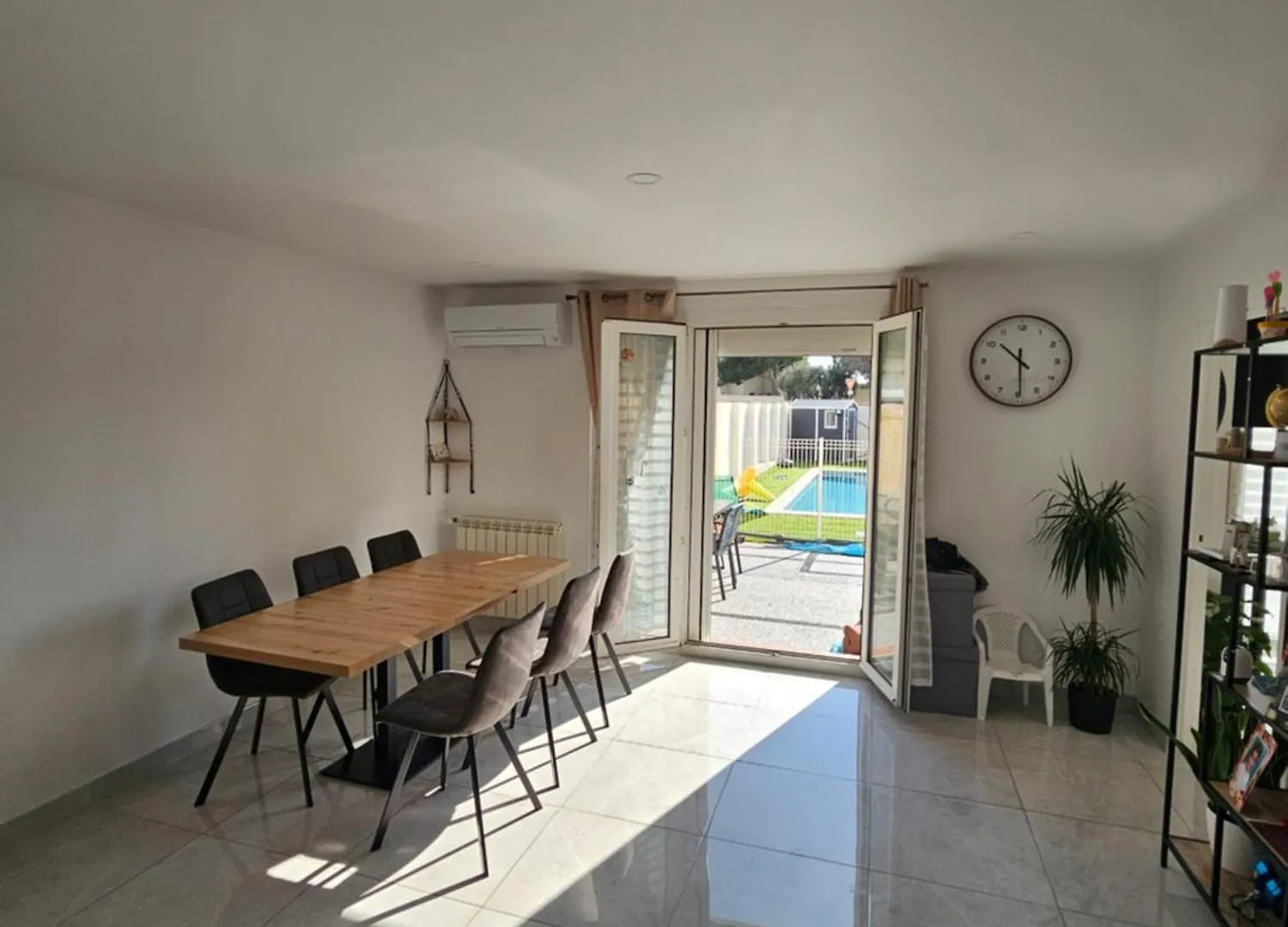 Modern Villa And Pool For 8 People Fos-sur-Mer